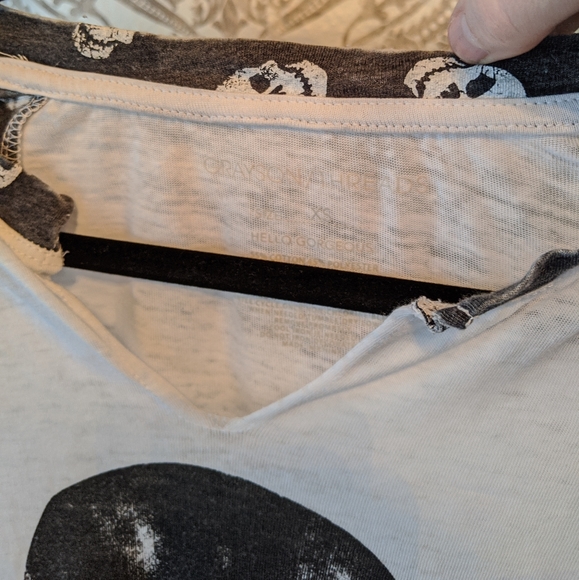 Grayson Threads skull & crossbones 3/4 sleeve tee - Picture 2 of 5